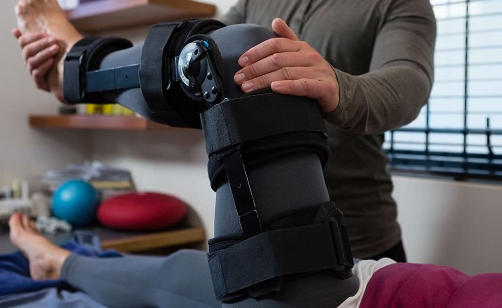 Ayak Ortezleri Hakkında Bilmeniz Gerekenler 1 fulya ayak cerrahisi ayak ortezi kullanimi istanbul m