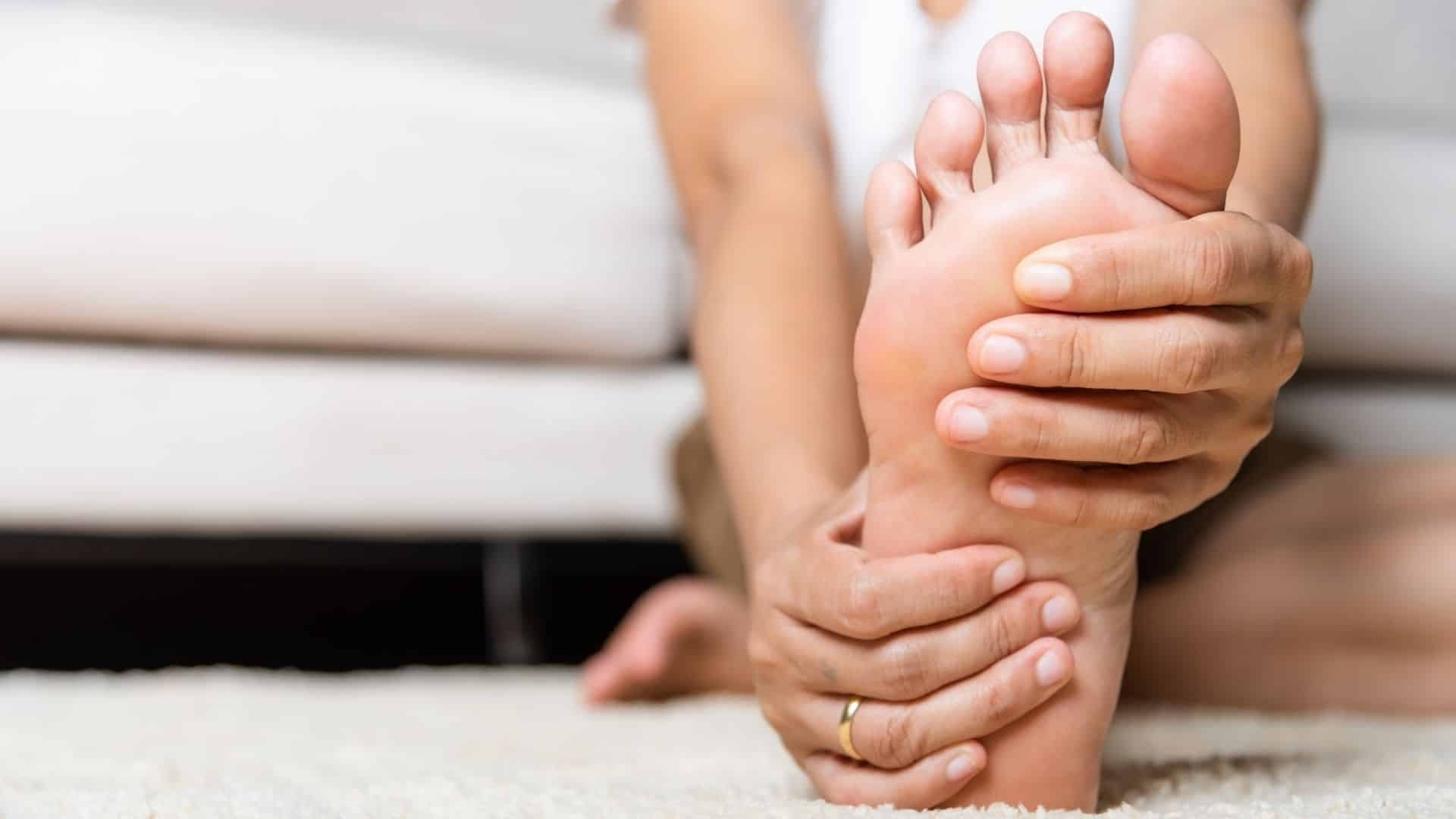 Halluks rigidus belirti m